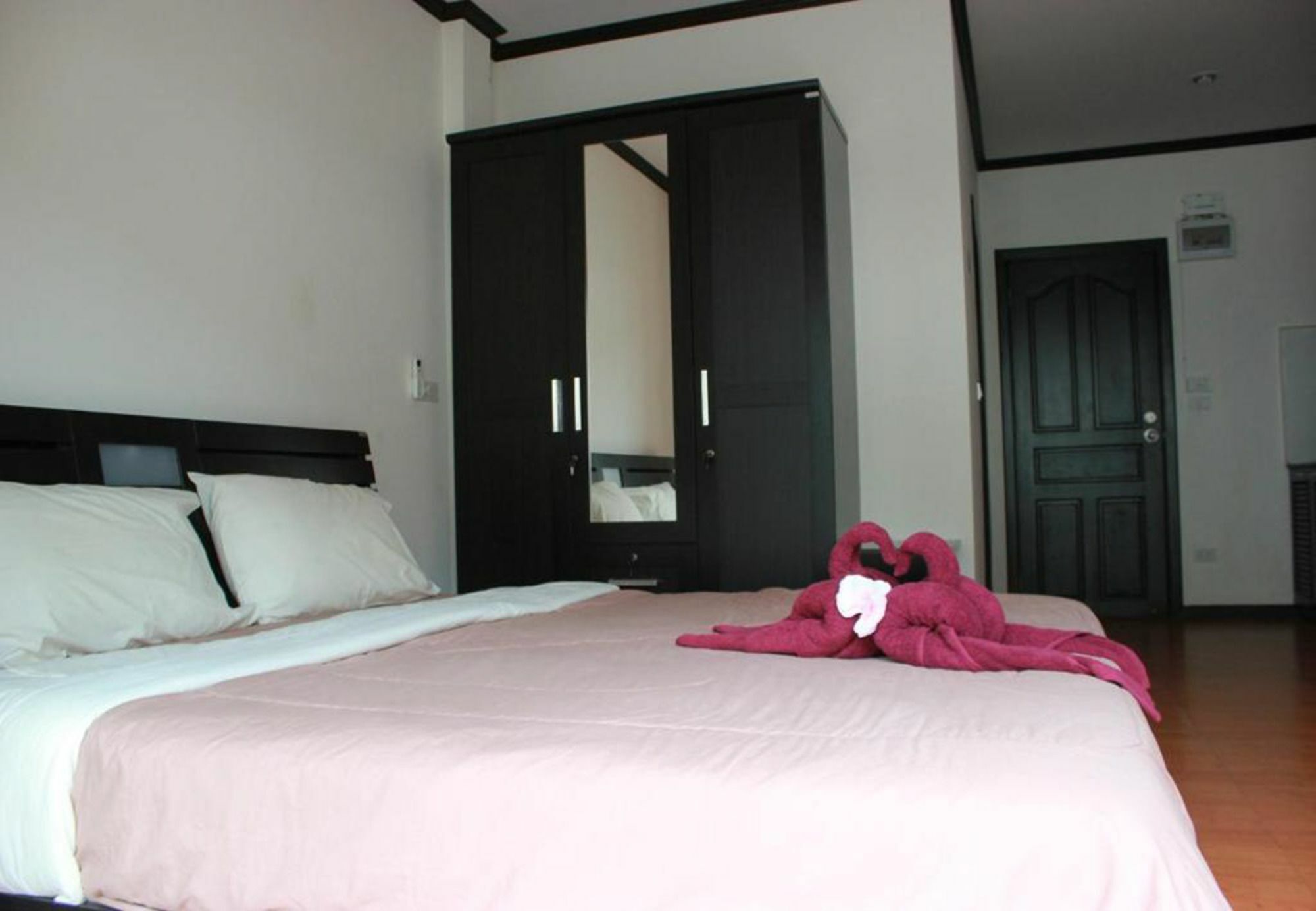 K&J Apartment Ban Nong Tabaek Exterior photo