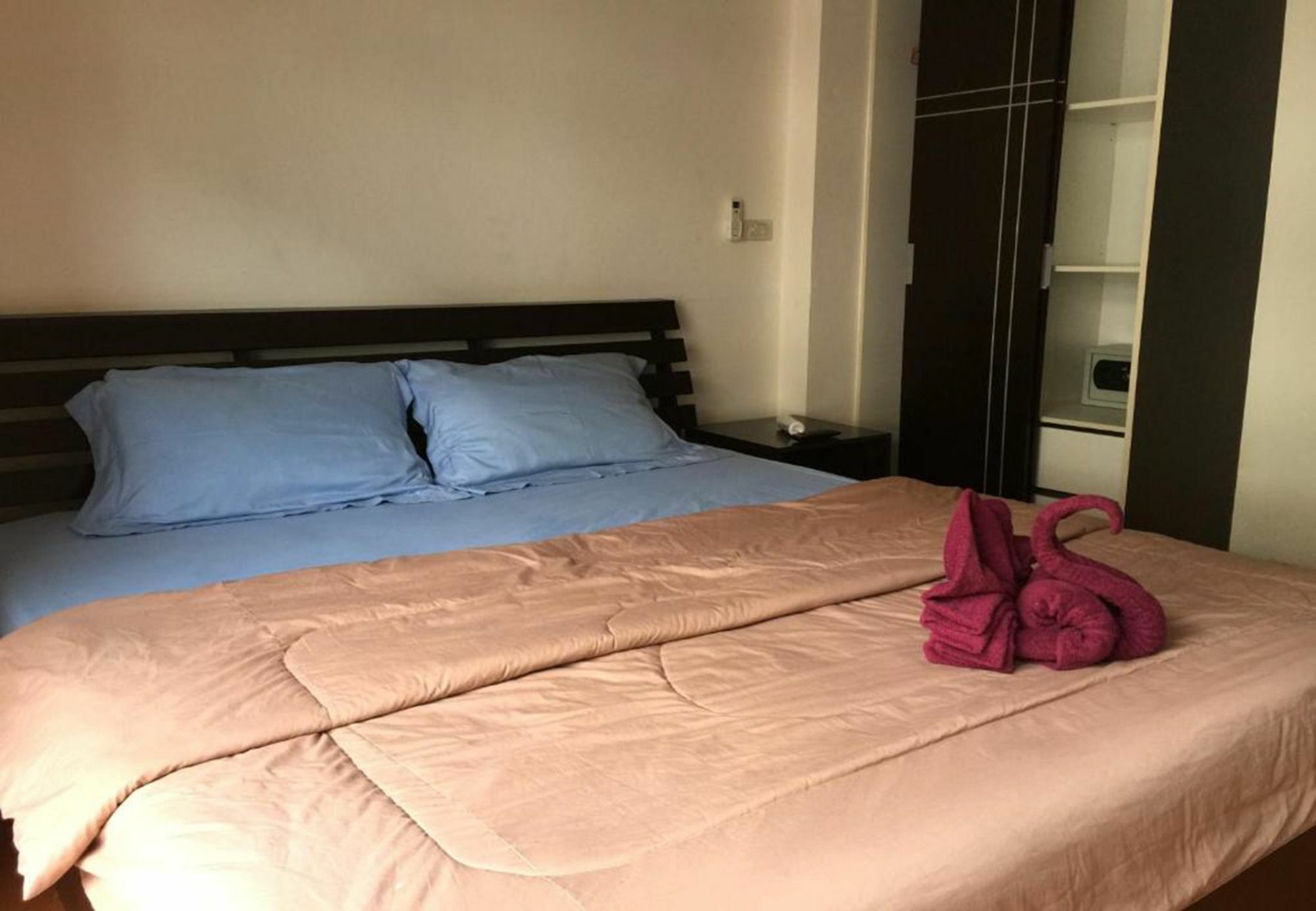 K&J Apartment Ban Nong Tabaek Exterior photo